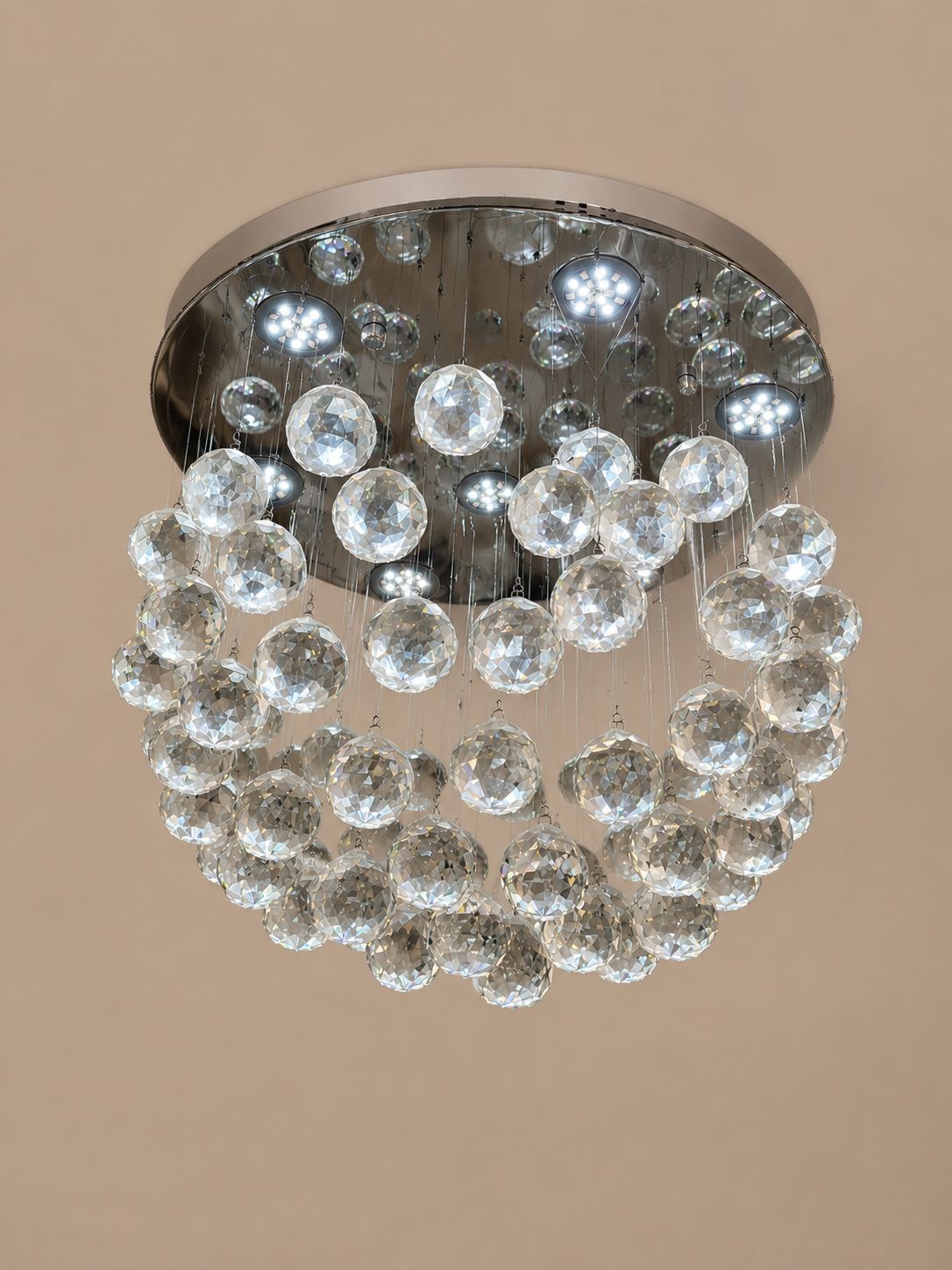 WhatsApp Image 2026-06-26 at 6.18.32 PM LAMPARA CRISTAL LED - Imagen 1